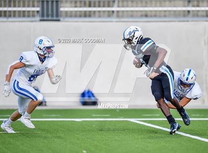 Thumbnail 1 in Barbers Hill vs. Paetow photogallery.