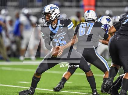 Thumbnail 2 in Barbers Hill vs. Paetow photogallery.