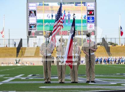Thumbnail 1 in Barbers Hill vs. Paetow photogallery.