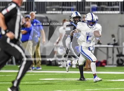 Thumbnail 2 in Barbers Hill vs. Paetow photogallery.