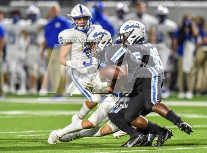 Thumbnail 2 in Barbers Hill vs. Paetow photogallery.
