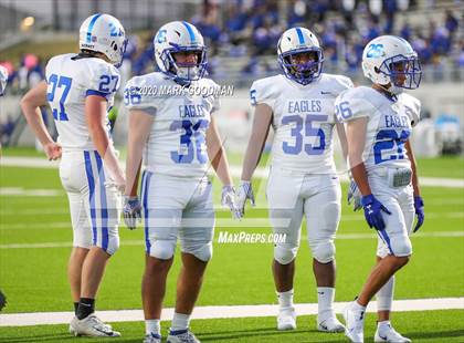 Thumbnail 2 in Barbers Hill vs. Paetow photogallery.