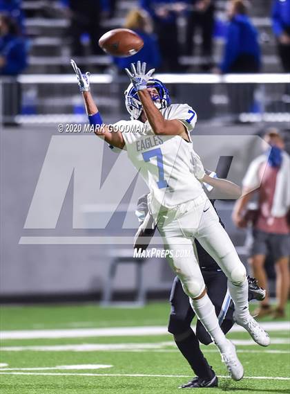 Thumbnail 2 in Barbers Hill vs. Paetow photogallery.