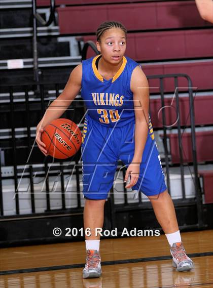 Thumbnail 1 in North Star vs. Omaha North photogallery.