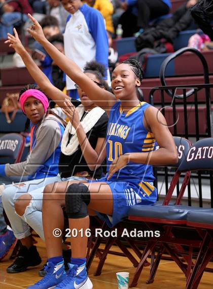 Thumbnail 2 in North Star vs. Omaha North photogallery.