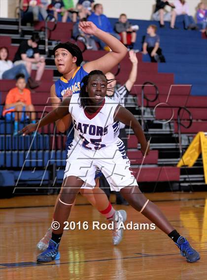 Thumbnail 2 in North Star vs. Omaha North photogallery.
