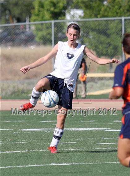 Thumbnail 3 in Vista del Lago vs Cosumnes Oaks (CIF SJS D4 Final) photogallery.