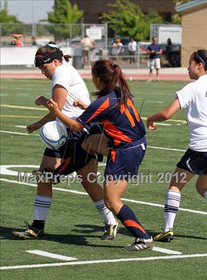 Thumbnail 1 in Vista del Lago vs Cosumnes Oaks (CIF SJS D4 Final) photogallery.