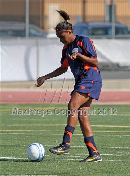 Thumbnail 2 in Vista del Lago vs Cosumnes Oaks (CIF SJS D4 Final) photogallery.