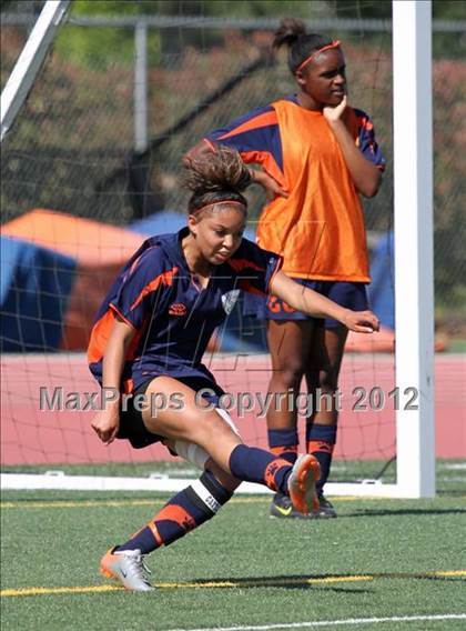 Thumbnail 3 in Vista del Lago vs Cosumnes Oaks (CIF SJS D4 Final) photogallery.