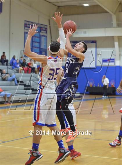 Thumbnail 3 in Legacy Charter vs. Northside Christian 2014 Mustang Christmas Tournament photogallery.