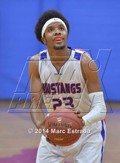 Thumbnail 1 in Legacy Charter vs. Northside Christian 2014 Mustang Christmas Tournament photogallery.