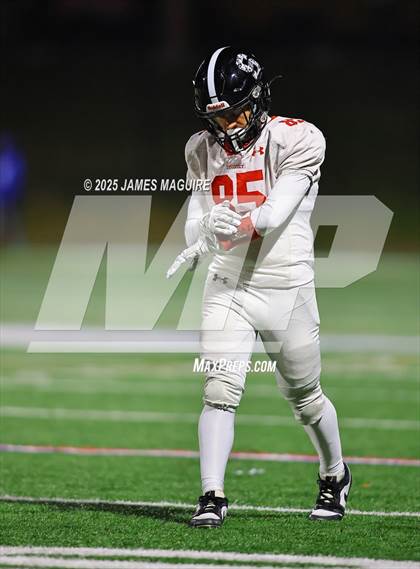 Thumbnail 1 in Syosset @ Port Washington (NYSPHSAA Section 8 Class A Quarterfinal) photogallery.