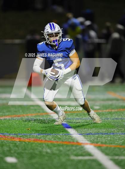 Thumbnail 2 in Syosset @ Port Washington (NYSPHSAA Section 8 Class A Quarterfinal) photogallery.