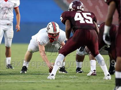 Thumbnail 3 in Mesquite vs. Lake Highlands (North Texas Classic) photogallery.