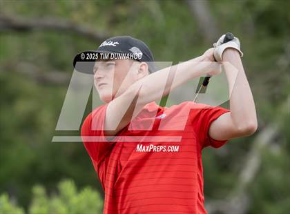 Thumbnail 1 in UIL Golf Boys 5A Region 4 District 25 Tournament photogallery.