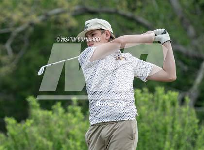 Thumbnail 1 in UIL Golf Boys 5A Region 4 District 25 Tournament photogallery.