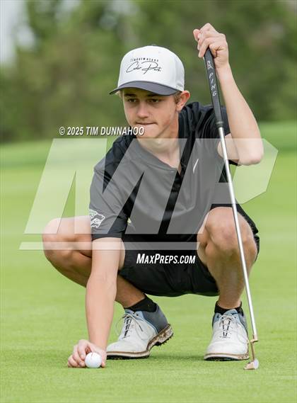 Thumbnail 2 in UIL Golf Boys 5A Region 4 District 25 Tournament photogallery.