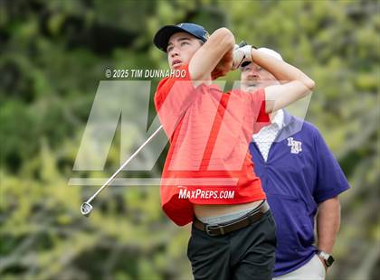 Thumbnail 1 in UIL Golf Boys 5A Region 4 District 25 Tournament photogallery.
