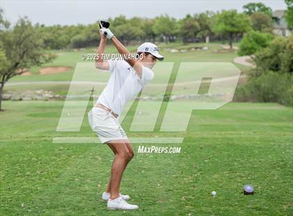 Thumbnail 1 in UIL Golf Boys 5A Region 4 District 25 Tournament photogallery.