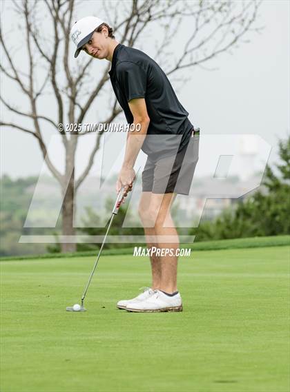 Thumbnail 1 in UIL Golf Boys 5A Region 4 District 25 Tournament photogallery.