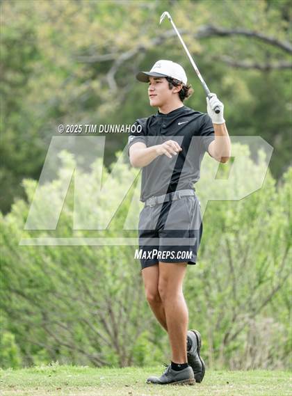 Thumbnail 3 in UIL Golf Boys 5A Region 4 District 25 Tournament photogallery.
