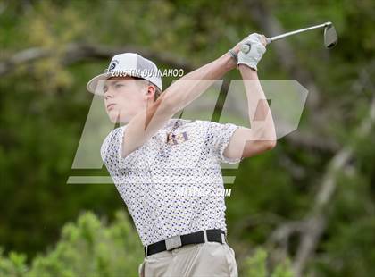 Thumbnail 2 in UIL Golf Boys 5A Region 4 District 25 Tournament photogallery.