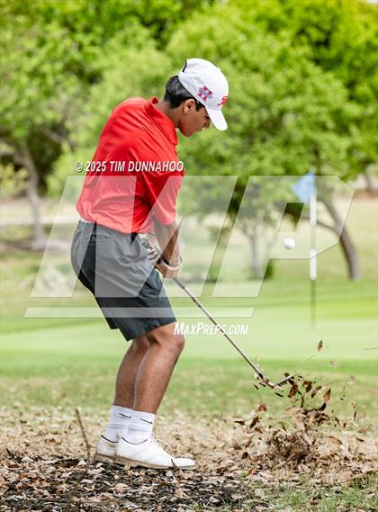 Thumbnail 3 in UIL Golf Boys 5A Region 4 District 25 Tournament photogallery.