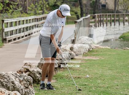 Thumbnail 2 in UIL Golf Boys 5A Region 4 District 25 Tournament photogallery.