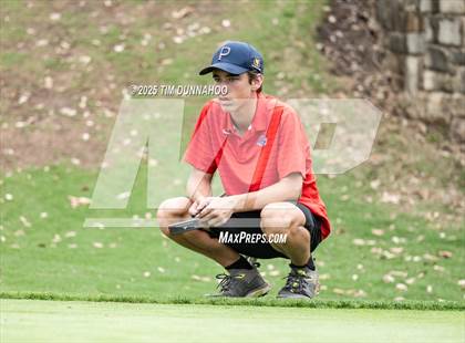 Thumbnail 2 in UIL Golf Boys 5A Region 4 District 25 Tournament photogallery.