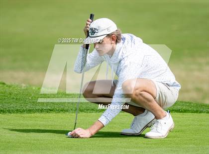 Thumbnail 2 in UIL Golf Boys 5A Region 4 District 25 Tournament photogallery.