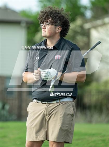Thumbnail 3 in UIL Golf Boys 5A Region 4 District 25 Tournament photogallery.