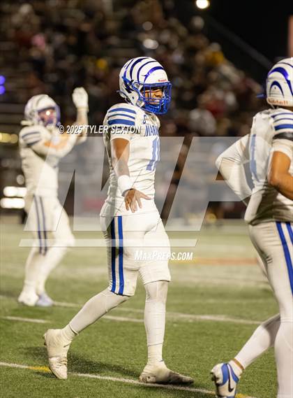 Thumbnail 3 in Marana @ Salpointe Catholic photogallery.