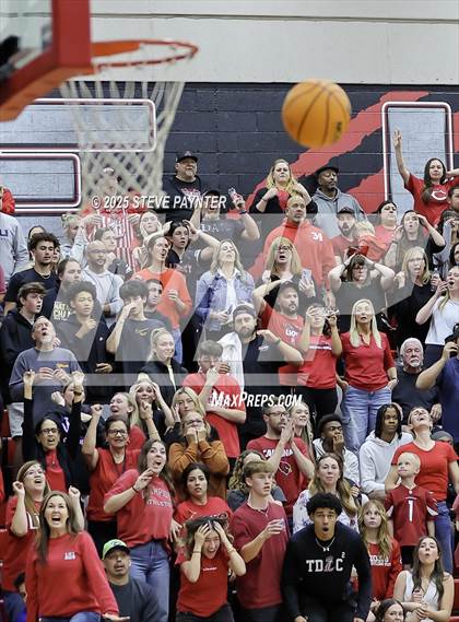 Thumbnail 2 in Mesa @ Liberty (AIA 6A Semifinal) photogallery.