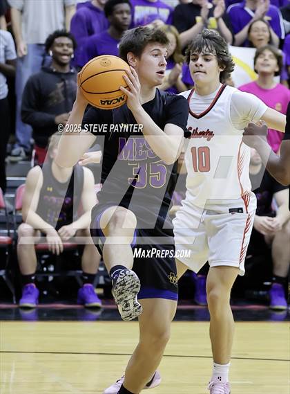 Thumbnail 3 in Mesa @ Liberty (AIA 6A Semifinal) photogallery.