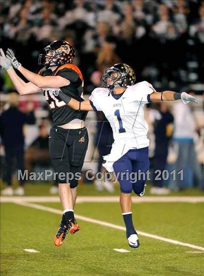 Thumbnail 2 in Aledo vs. Stephenville (4A Region 1 Quarterfinals) photogallery.