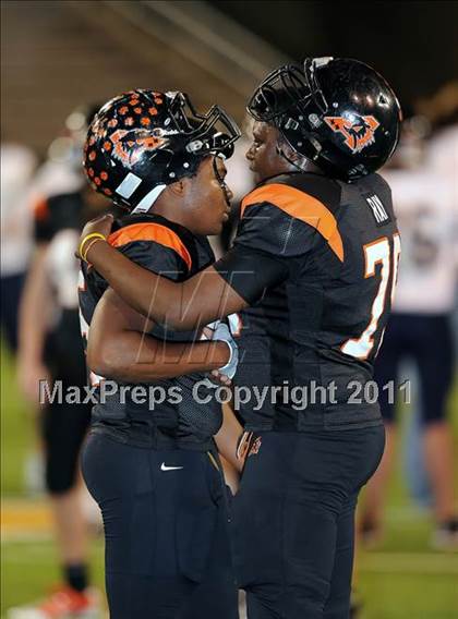 Thumbnail 1 in Aledo vs. Stephenville (4A Region 1 Quarterfinals) photogallery.