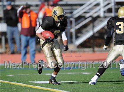 Thumbnail 2 in Easthampton/Hampshire vs Pioneer Valley (MIAA Division 4 West Final) photogallery.