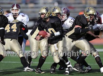 Thumbnail 2 in Easthampton/Hampshire vs Pioneer Valley (MIAA Division 4 West Final) photogallery.