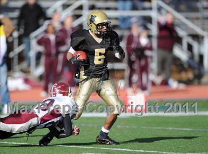 Thumbnail 2 in Easthampton/Hampshire vs Pioneer Valley (MIAA Division 4 West Final) photogallery.