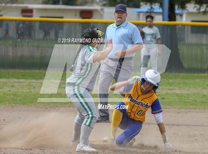 Thumbnail 1 in Riverdale vs. Exeter photogallery.
