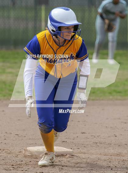 Thumbnail 1 in Riverdale vs. Exeter photogallery.