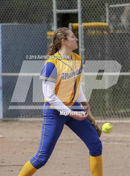 Thumbnail 1 in Riverdale vs. Exeter photogallery.