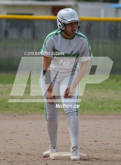 Thumbnail 1 in Riverdale vs. Exeter photogallery.