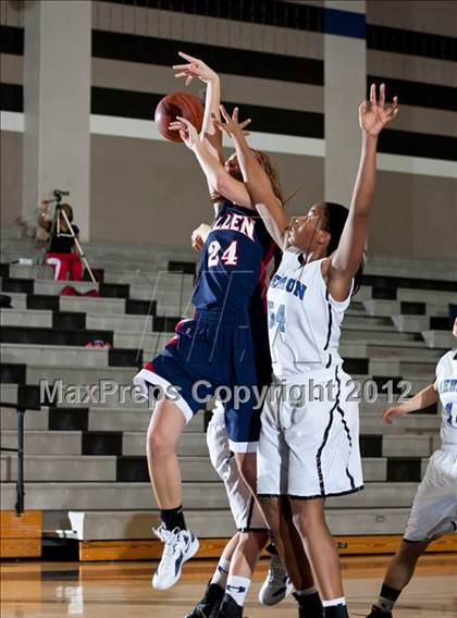 Thumbnail 1 in Allen @ Hebron photogallery.