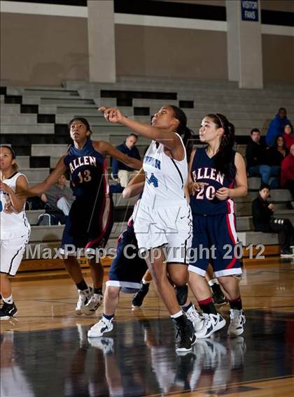 Thumbnail 2 in Allen @ Hebron photogallery.
