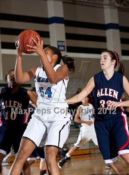Thumbnail 1 in Allen @ Hebron photogallery.
