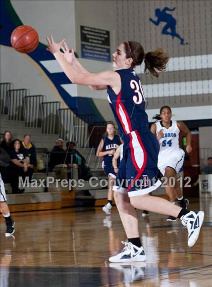 Thumbnail 1 in Allen @ Hebron photogallery.