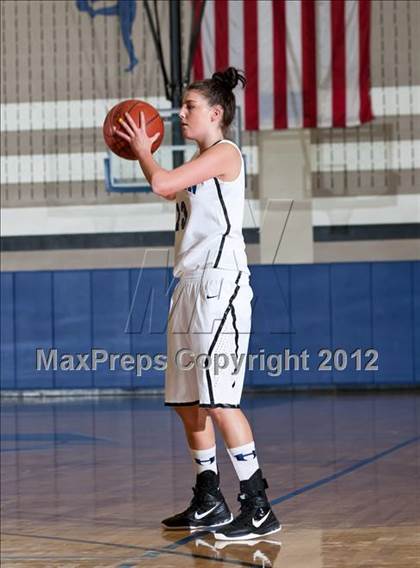 Thumbnail 2 in Allen @ Hebron photogallery.