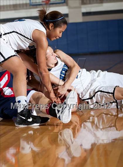 Thumbnail 2 in Allen @ Hebron photogallery.